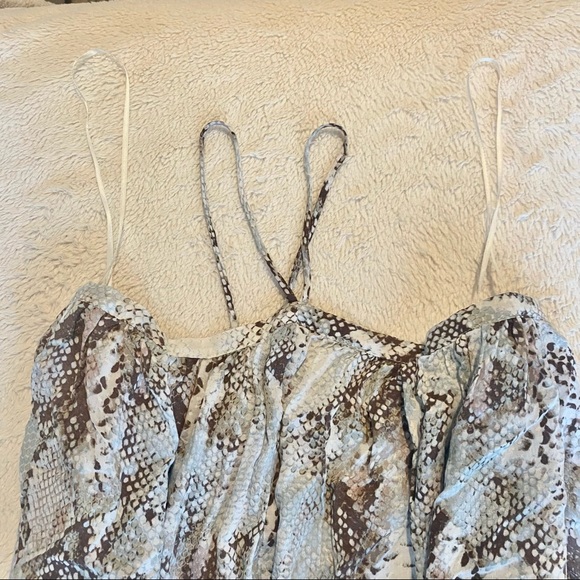 Olivaceous Snakeskin Off-the-Shoulder Halter Top Size Large - Picture 9 of 12